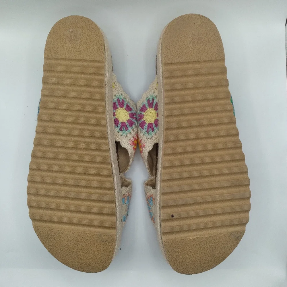 Dirty Laundry Cream Crochet Platform Slide Sandals with Multicolor Accents